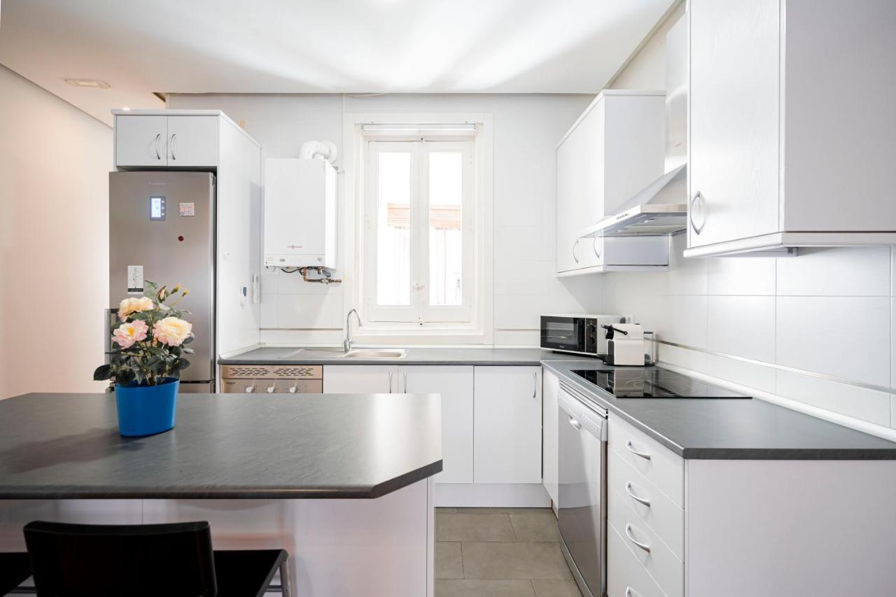 Apartamento La Latina II マドリード エクステリア 写真