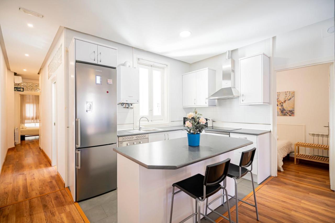 Apartamento La Latina II マドリード エクステリア 写真