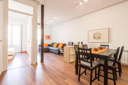 Apartamento La Latina II マドリード エクステリア 写真